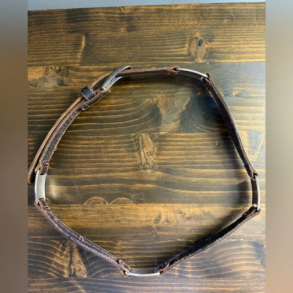 Vintage Fossil 1998 Brown and Silver Tone Leather Belt with Silver Buckle Size M